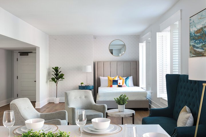 Room 150 of 200