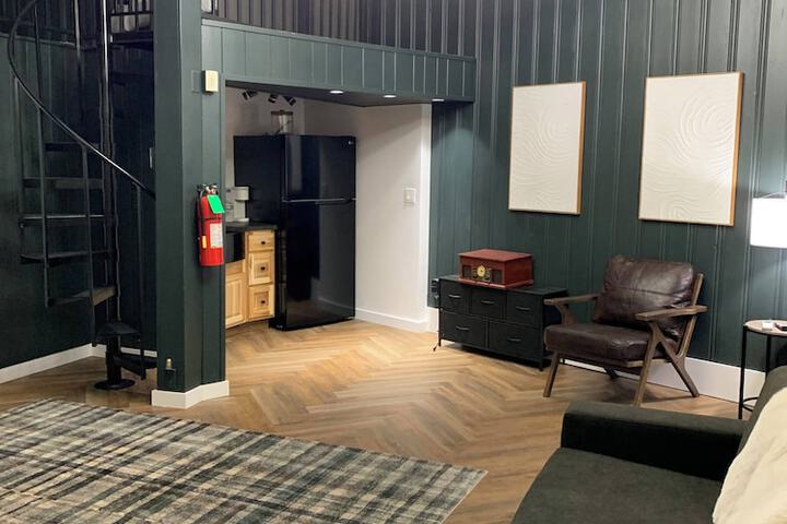 Room 15 of 29