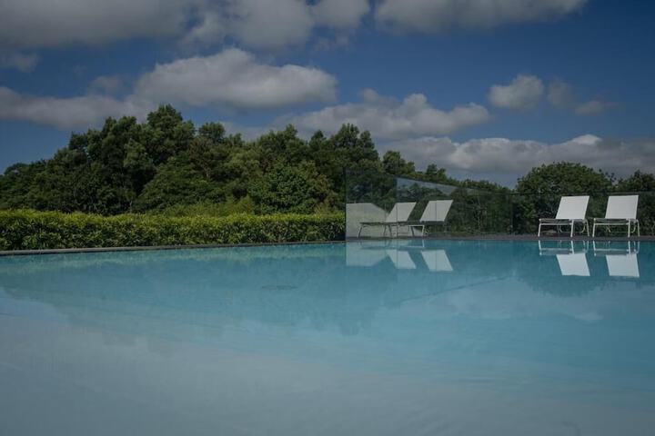 Pool 37 of 46
