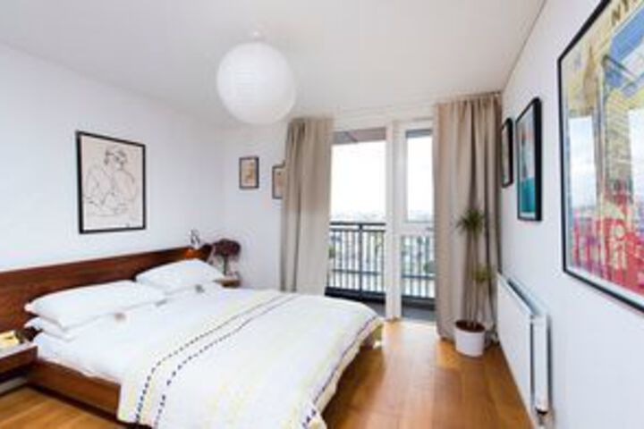 Room 10 of 19