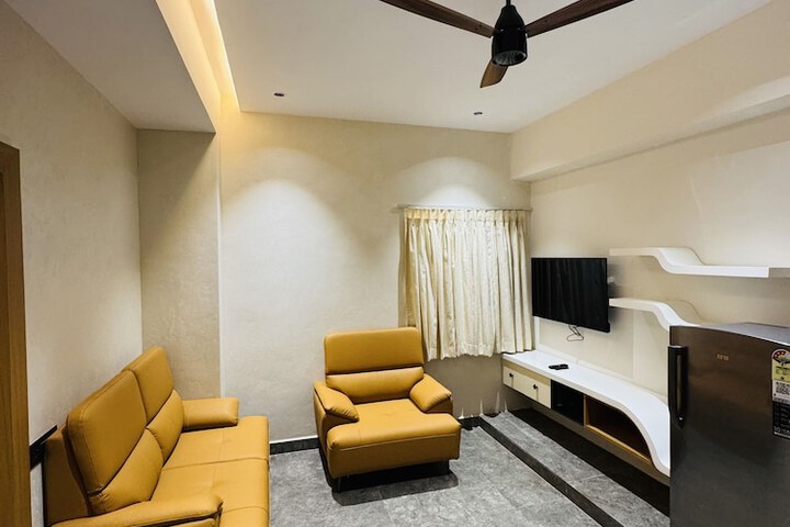 Room 32 of 59