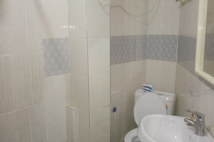 Room 17 of 21