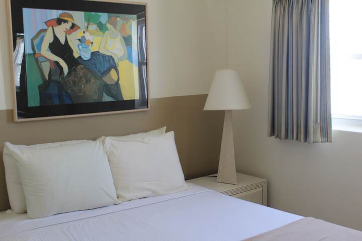 Room 6 of 58