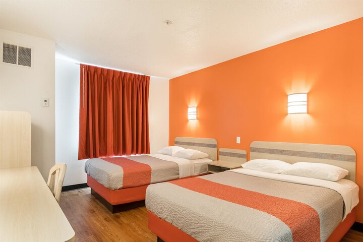 2 Double Beds (2 of 9)