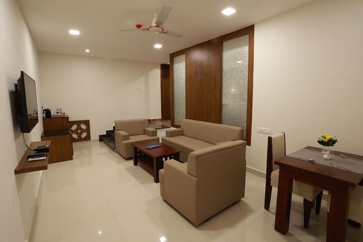 Room 51 of 79