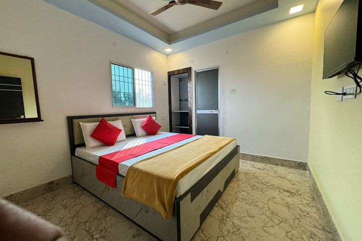 Room 3 of 17