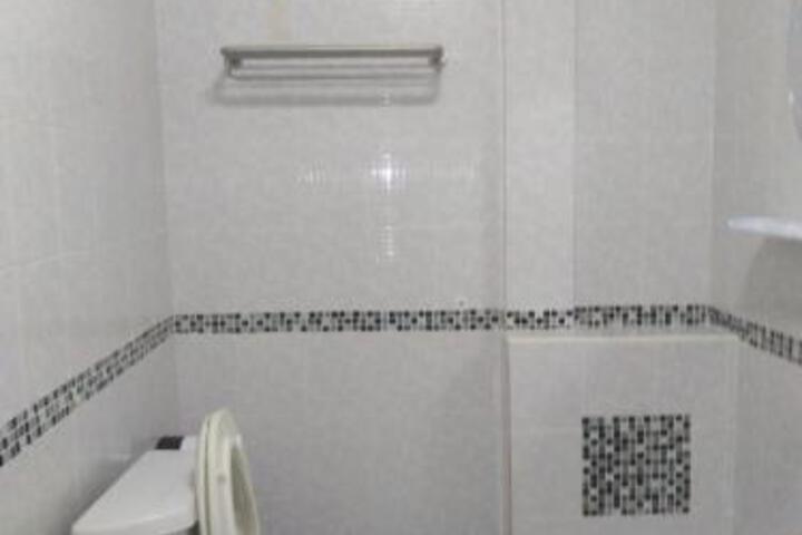 Room 6 of 41