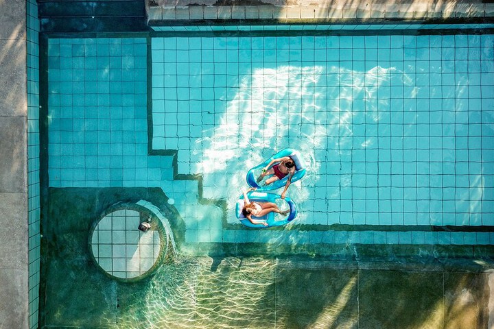 Pool 75 of 113
