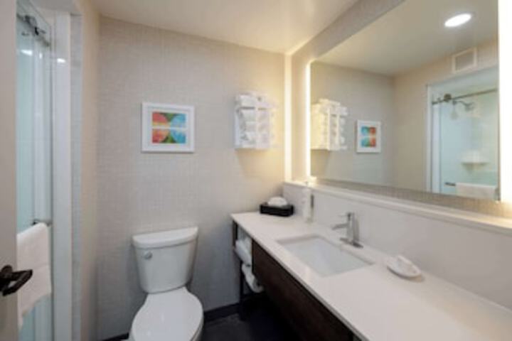 Bathroom shower