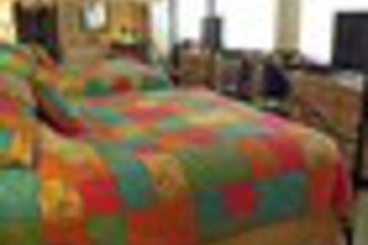 Room 47 of 237