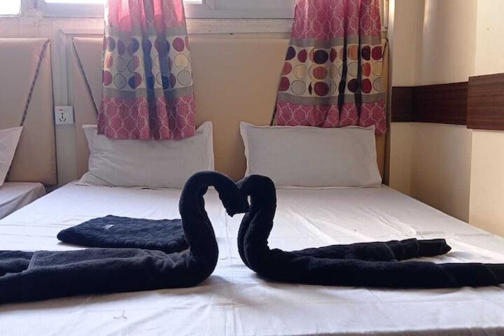 Room 8 of 24