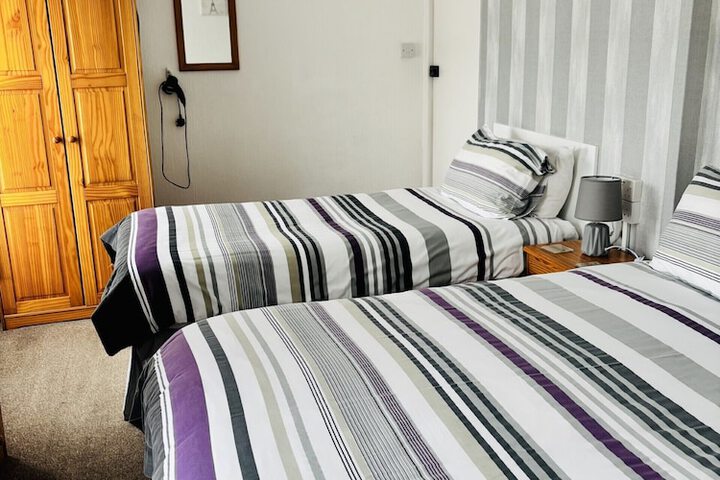 Room 25 of 88