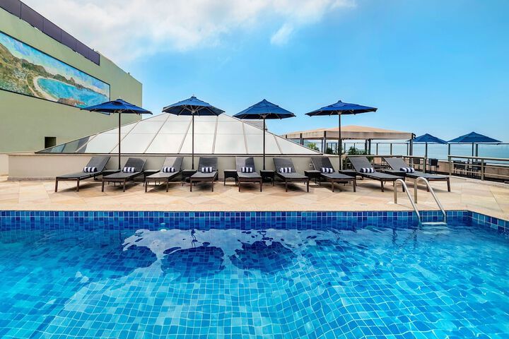 Pool 55 of 150