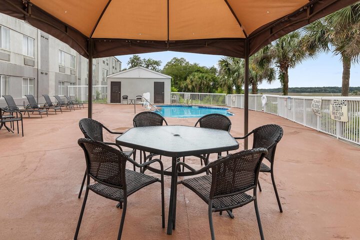 Swimming pool at Sleep Inn Beaufort near MCAS