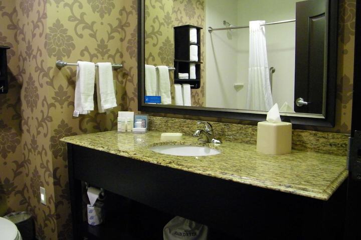 Bathroom shower