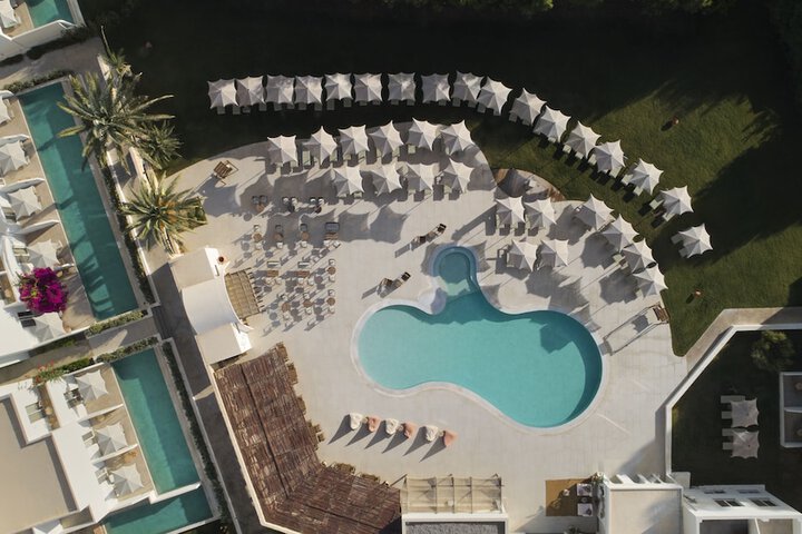 Absolute Kiotari Resort