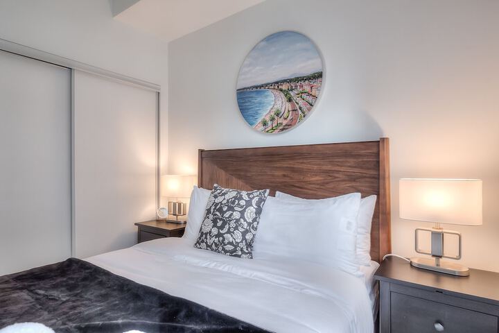 Room 4 of 340