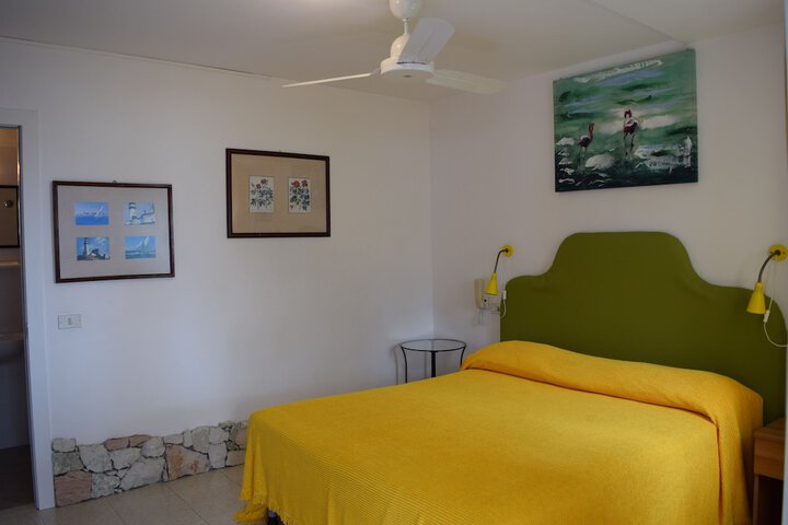 Room 18 of 63