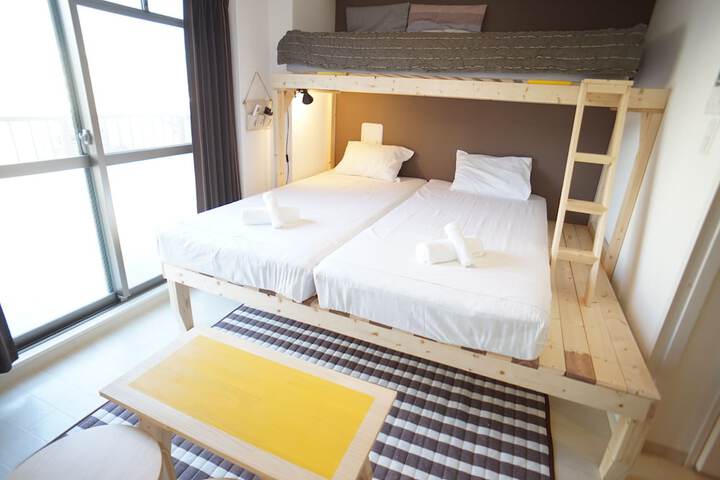 Room 14 of 45