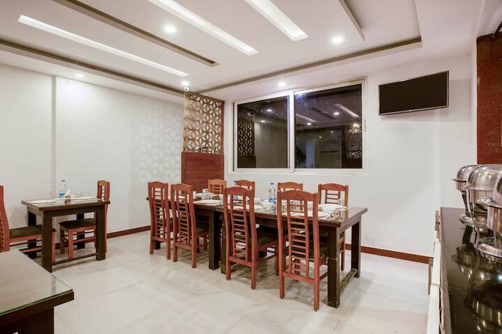 Room 15 of 25