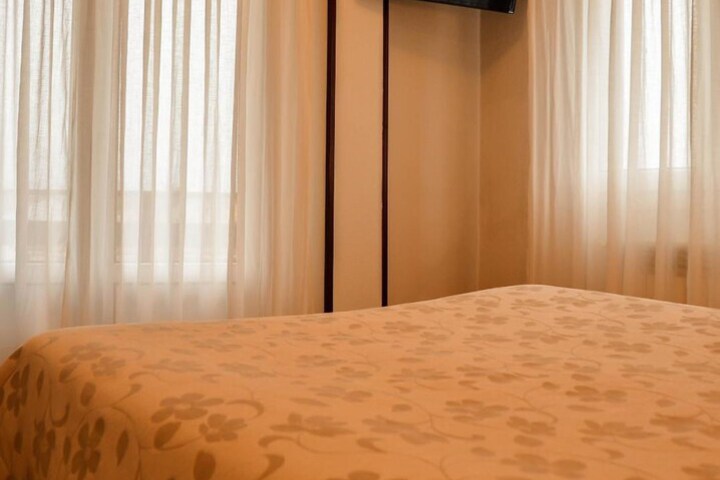 Room 25 of 54