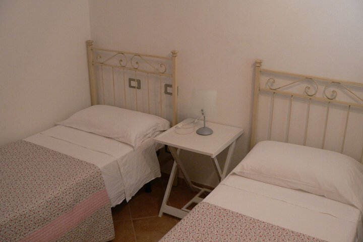 Room 6 of 64