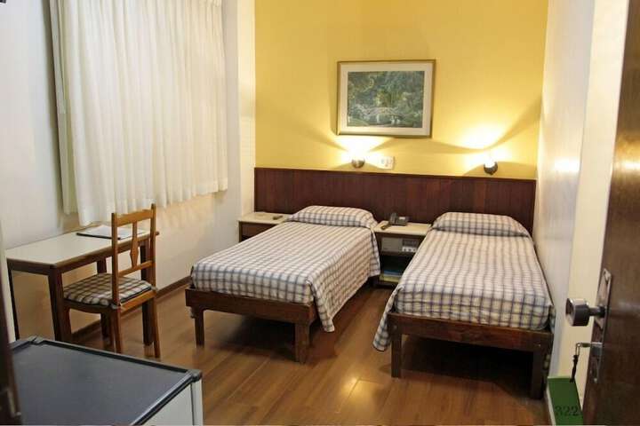 Room 35 of 72
