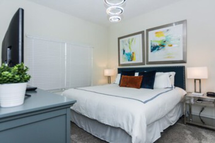 Room 48 of 62