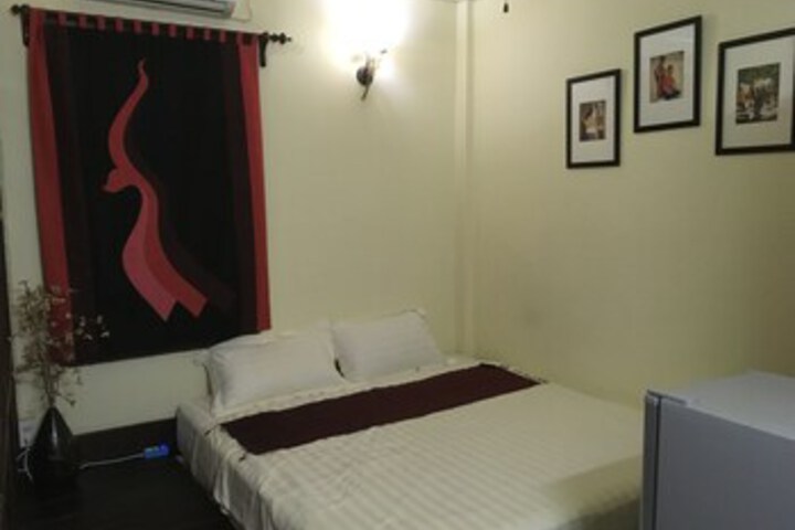 Room 12 of 31