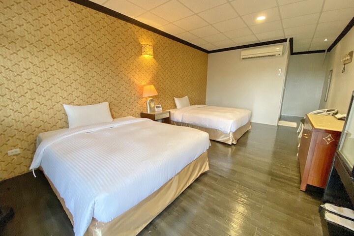 Room 38 of 58