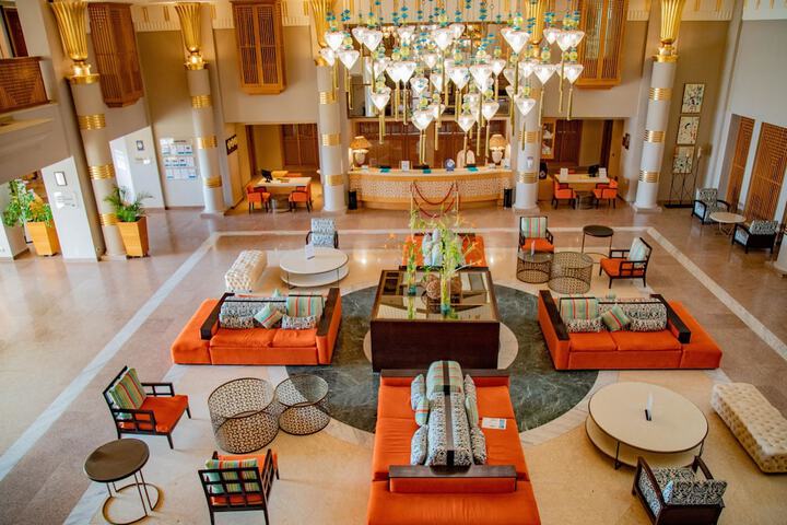 Guest Lobby
