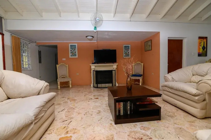 Room 3 of 13