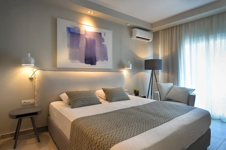 Room 14 of 72
