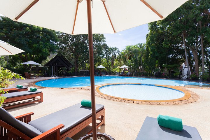 Pool 133 of 171