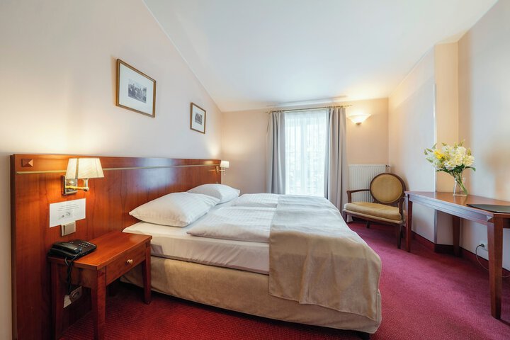 Room 64 of 113
