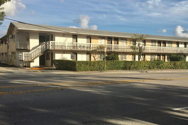 Photo of Miami Airport Apartment Inn