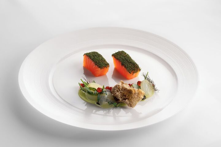 Dining 90 of 143