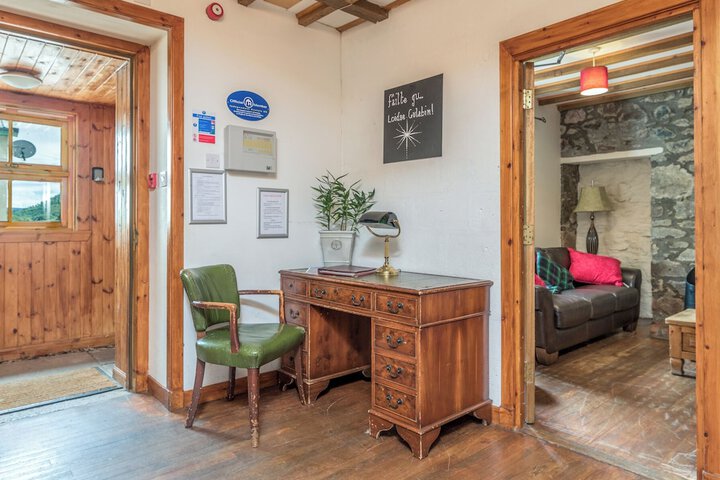 Gulabin Lodge and House in Blairgowrie