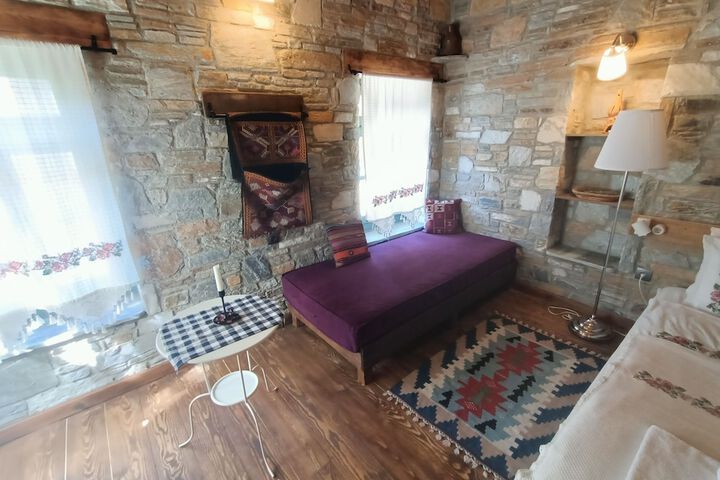 Room 29 of 85