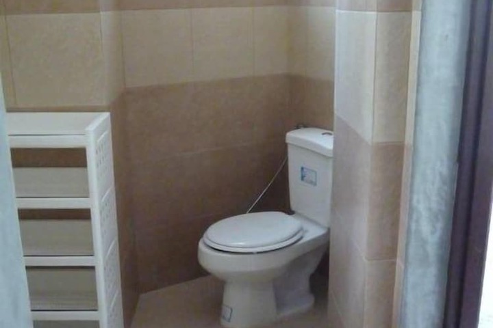 Room 21 of 49