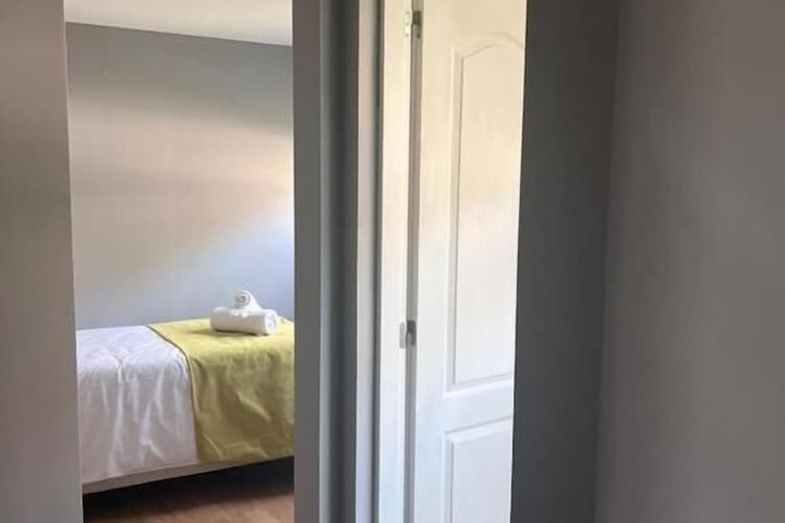 Room 8 of 43