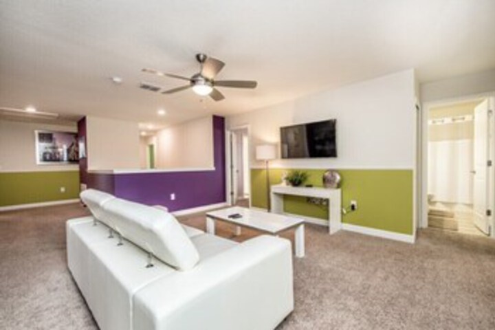Room 15 of 50