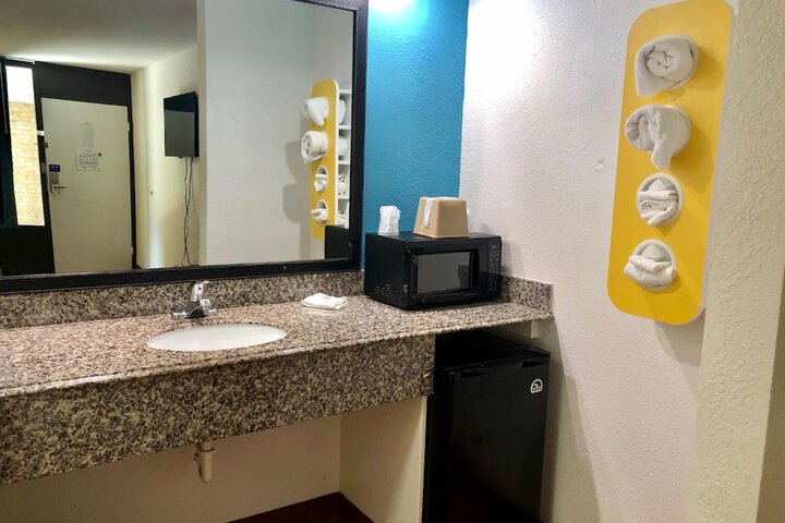 Clean Restrooms