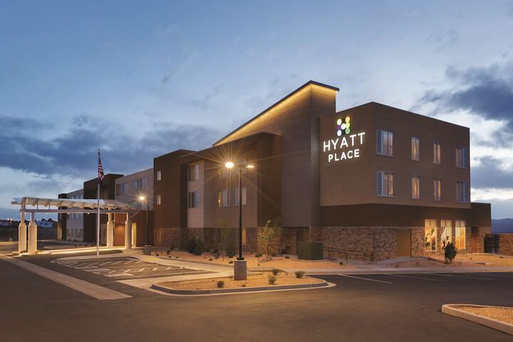 Hotel 63 of 64