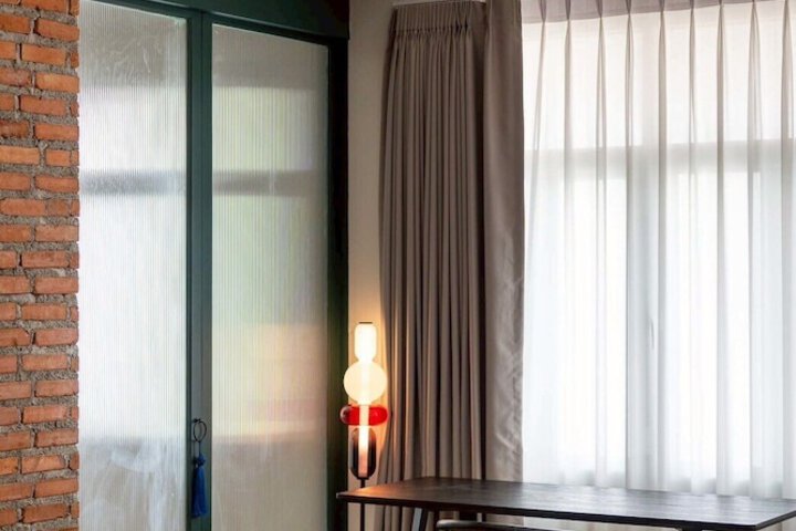 Room 16 of 51