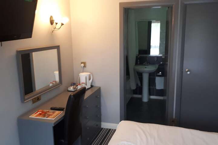 Room 14 of 56