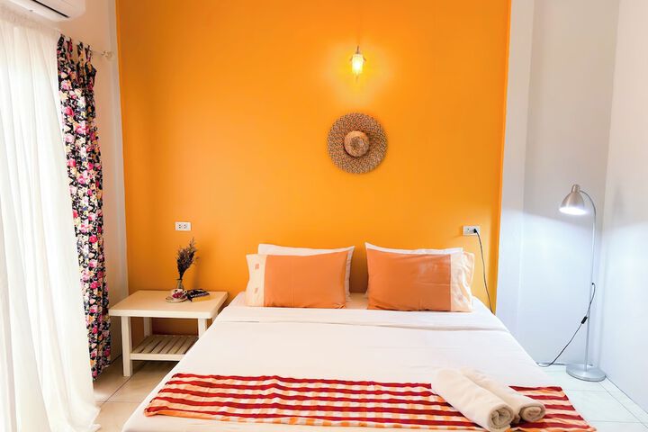 Room 18 of 31