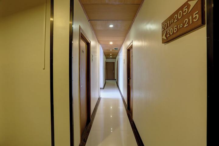 Hotel Interior 4 of 116