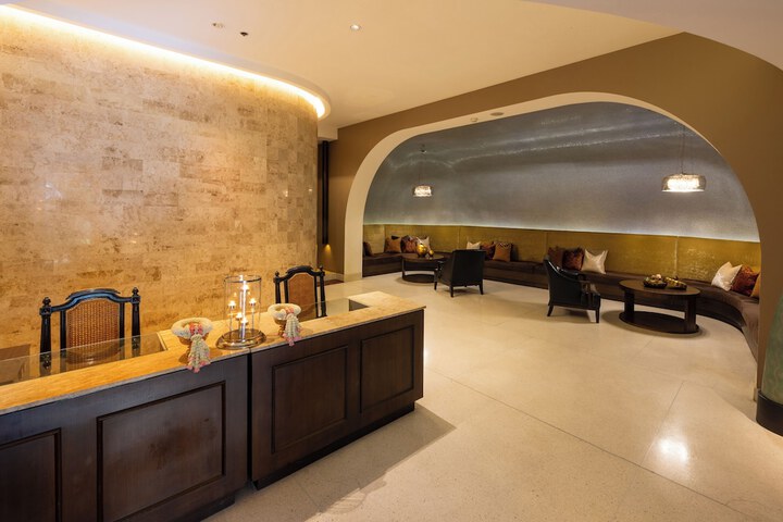 Hotel Interior 75 of 129