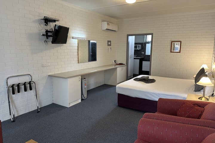 Room 45 of 79